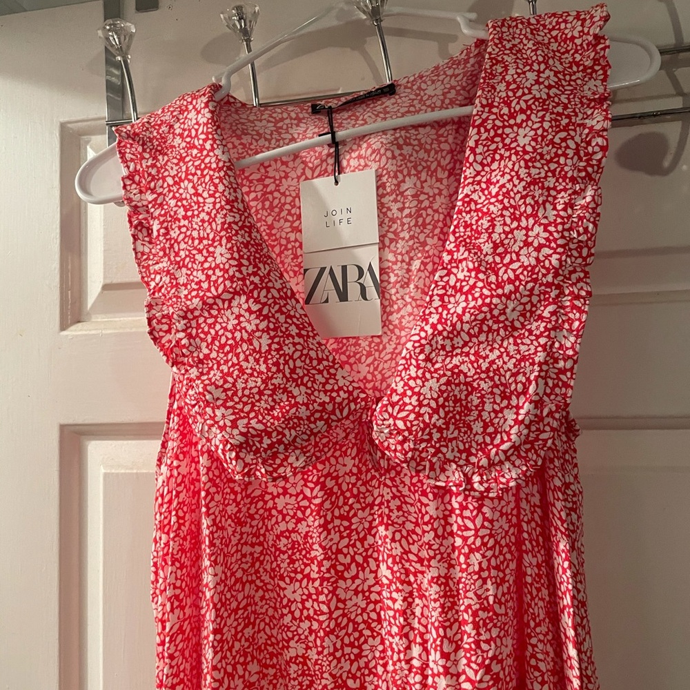 Zara dress - Picture 2 of 3